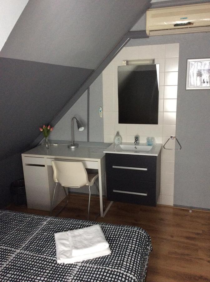 Hotel Den Berg Geertruidenberg Kültér fotó